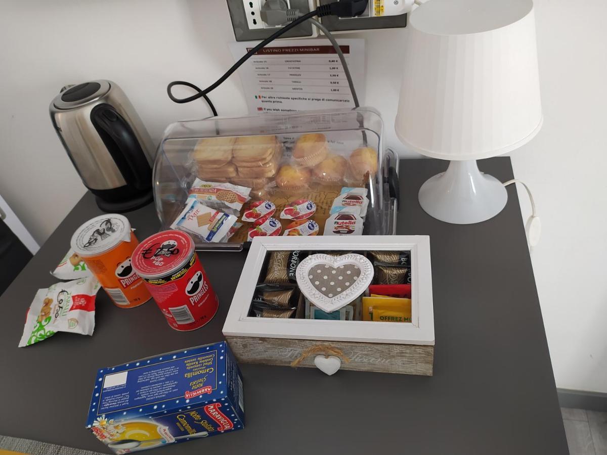 Domus Nikolai Hotell Bari Exteriör bild