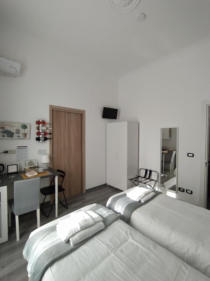 Domus Nikolai Hotell Bari Exteriör bild